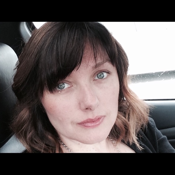 Meet your Posher, Jen - Picture 1 of 1